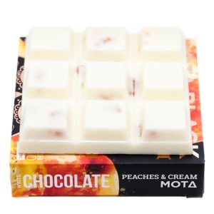 Peaches and Cream White Chocolate Cube 1800mg THC┃Mota